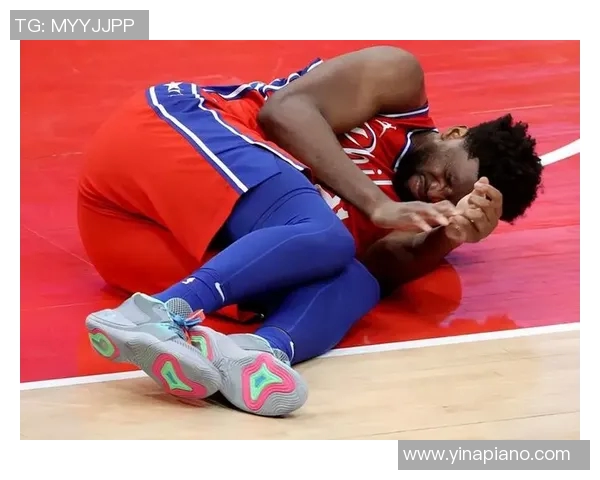 布克赛后评分惊艳全场 成为球队最大亮点表现力压群星 布克赛后评分惊艳全场 成为球队最大亮点表现力压群星