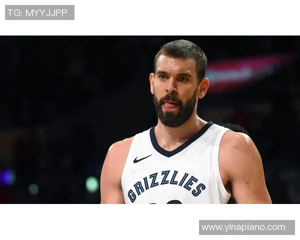 战术革新与教练调整如何重塑灰熊队的竞争力与未来发展 战术革新与教练调整如何重塑灰熊队的竞争力与未来发展