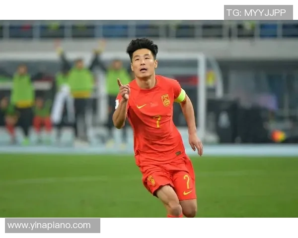 武磊与教练激烈争执升级引发广泛关注 球场内外矛盾加剧 武磊与教练激烈争执升级引发广泛关注 球场内外矛盾加剧