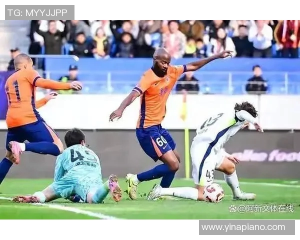 球迷炸锅:足球八卦这一行为引热议! 球迷炸锅:足球八卦这一行为引热议!